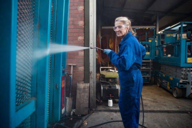 Best Oil Spill Cleanup  in Arvin, CA